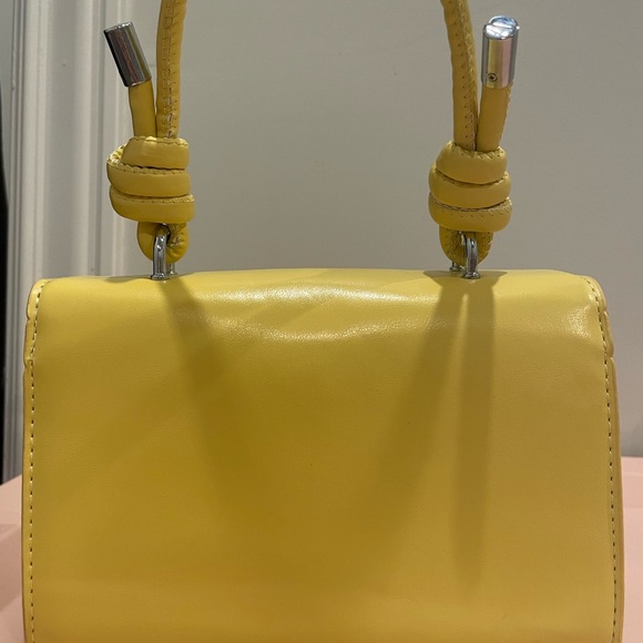 Yellow Purse - Picture 2 of 7